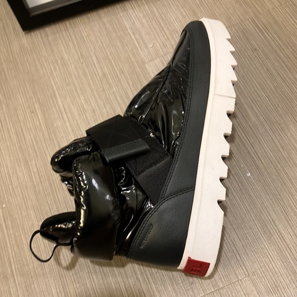 Sorel Joan of Arctic Next Lite Strap puffy waterproof boots black color Size 10 - Picture 5 of 12